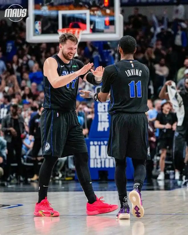 j9九游会正规平台 - 东契奇回归赛场，逆转首场状态亮眼，巴塞罗那观众沸腾！