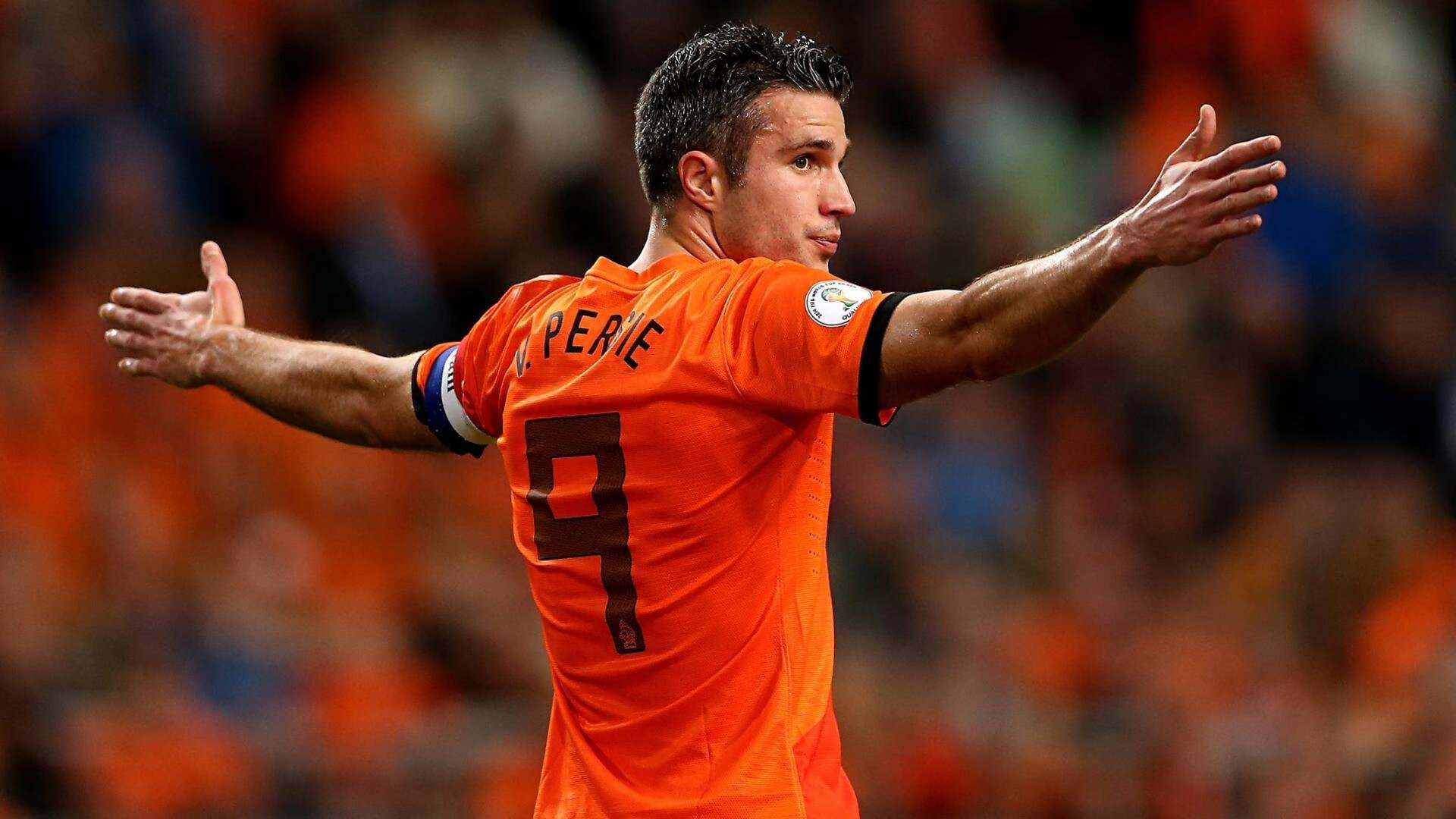 足球赛场焦点!比利时队对阵阿根廷队,压哨绝杀,引爆全场观众欢呼